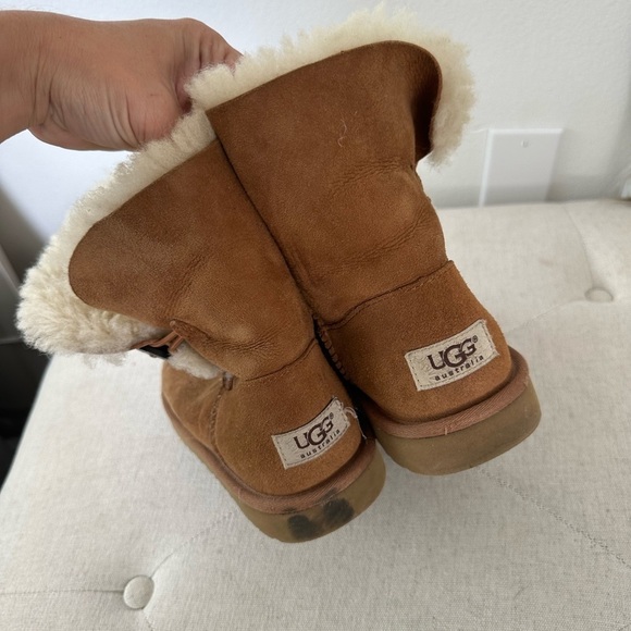 Ugg Australia Winter Snow Boots 4 - Picture 4 of 5